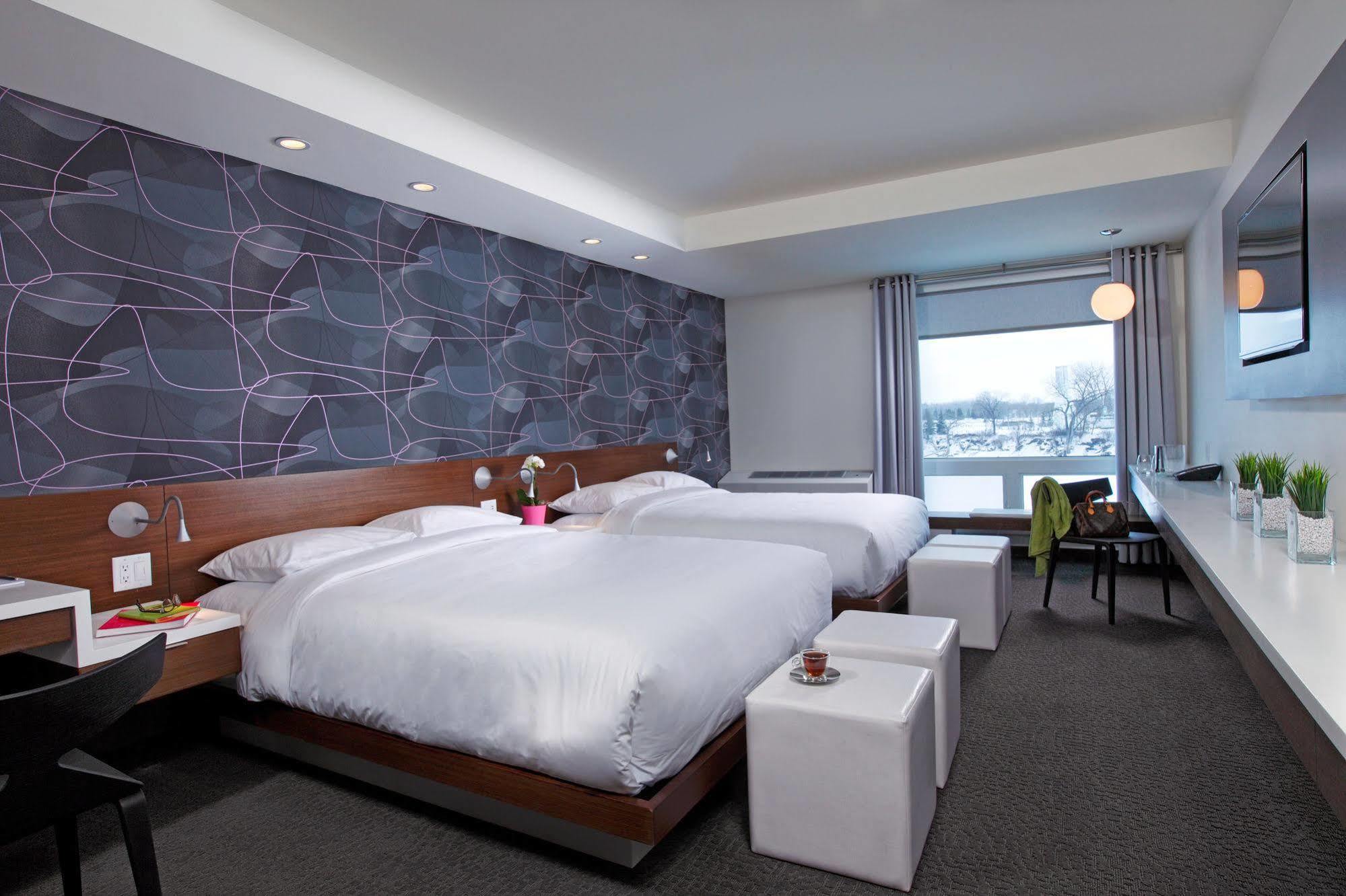 Mere Hotel Winnipeg Eksteriør billede